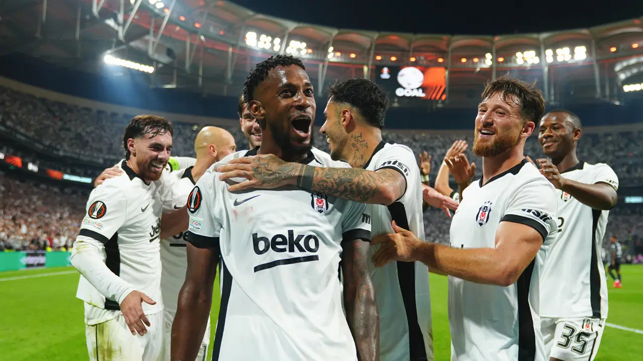 Beşiktaş, Marsilya'yı ikinci yarı dağıttı: 4-1