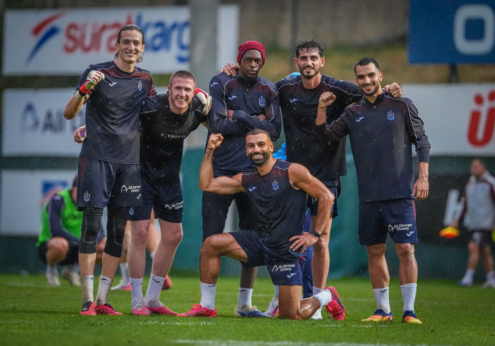 Mohamed Salahlı antrenman neşeli geçti!