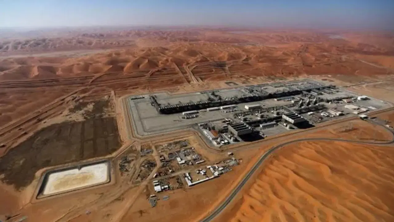 Suudi Arabistan'da petrol sahasına İHA saldırısı: 2 ölü