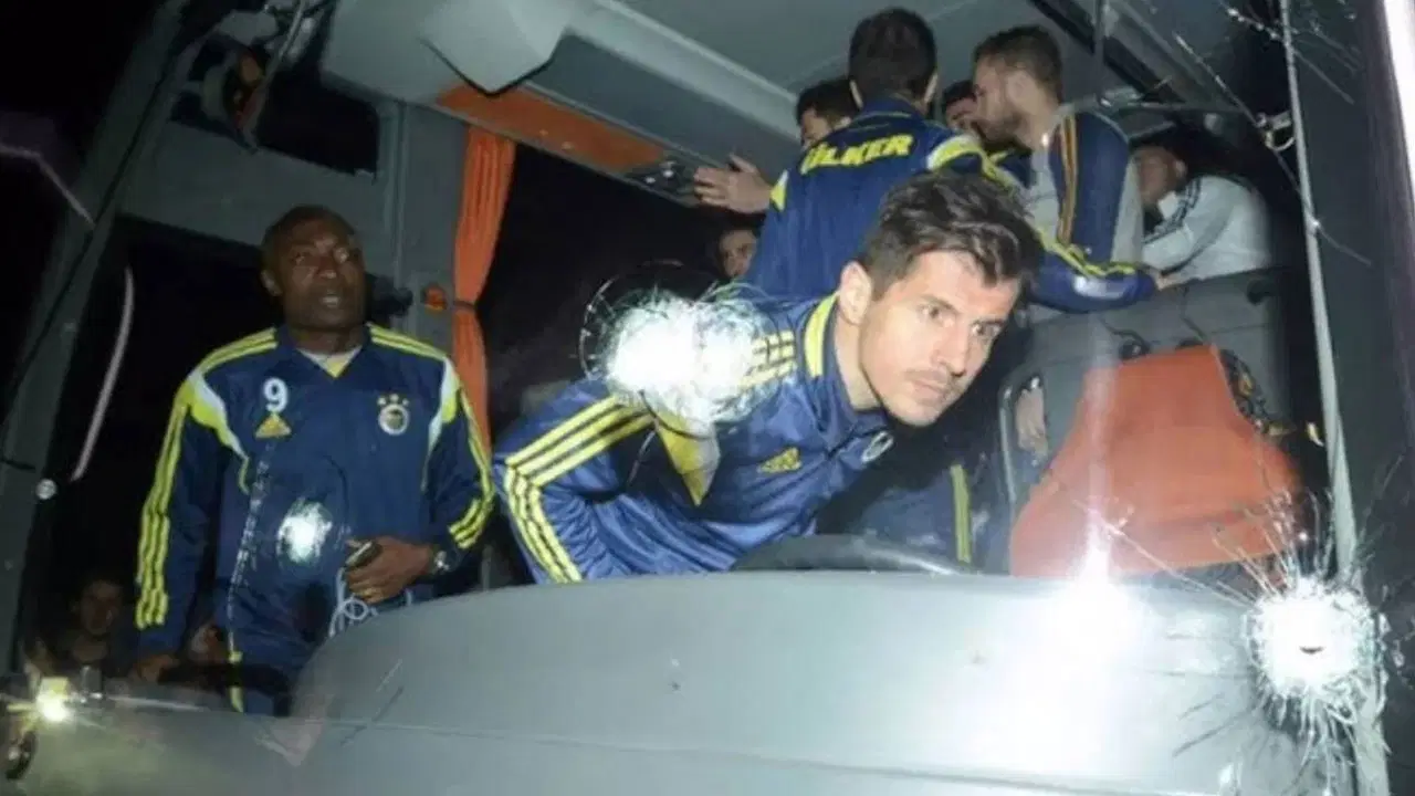 Fenerbahçe otobüsüne saldırıda yeni detaylar ortaya çıktı! Takipsizlik kararından operasyona nasıl gelindi?