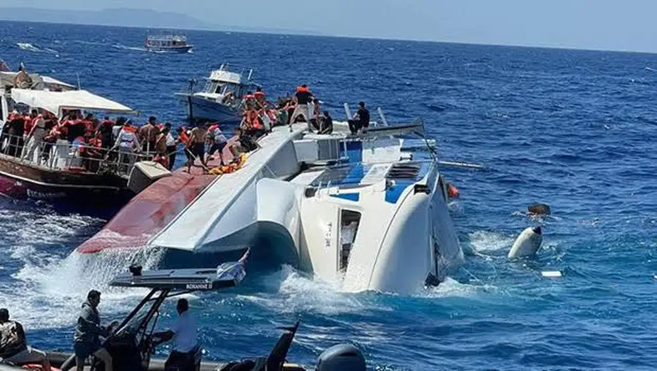 Gemi kazasında ölen 8 kişiyle kayıp olarak aranan 20 kişinin kimlikleri belli oldu