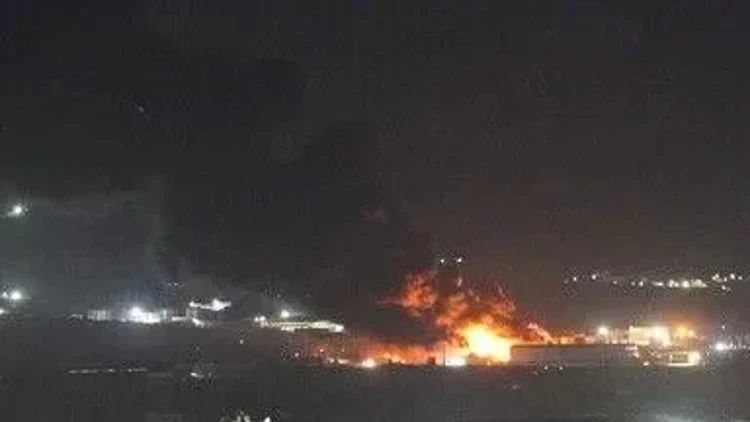 Kral Halid yine vuruldu! Havalimanında yangın çıktı