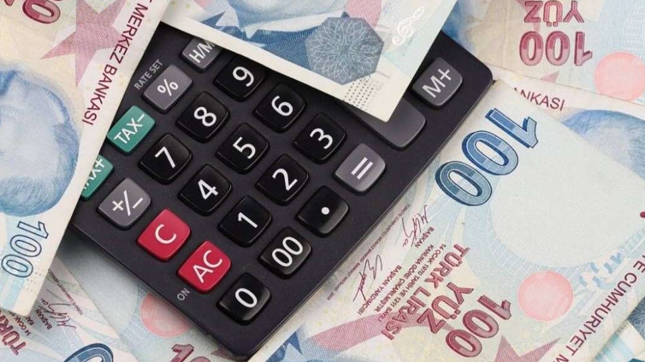 En Düşük Emekli Maaşı İçin 25 Bin TL ve Yüzde 15 Zam Formülü: Ocak 2027 Yeni Maaş Tablosu Netleşiyor
