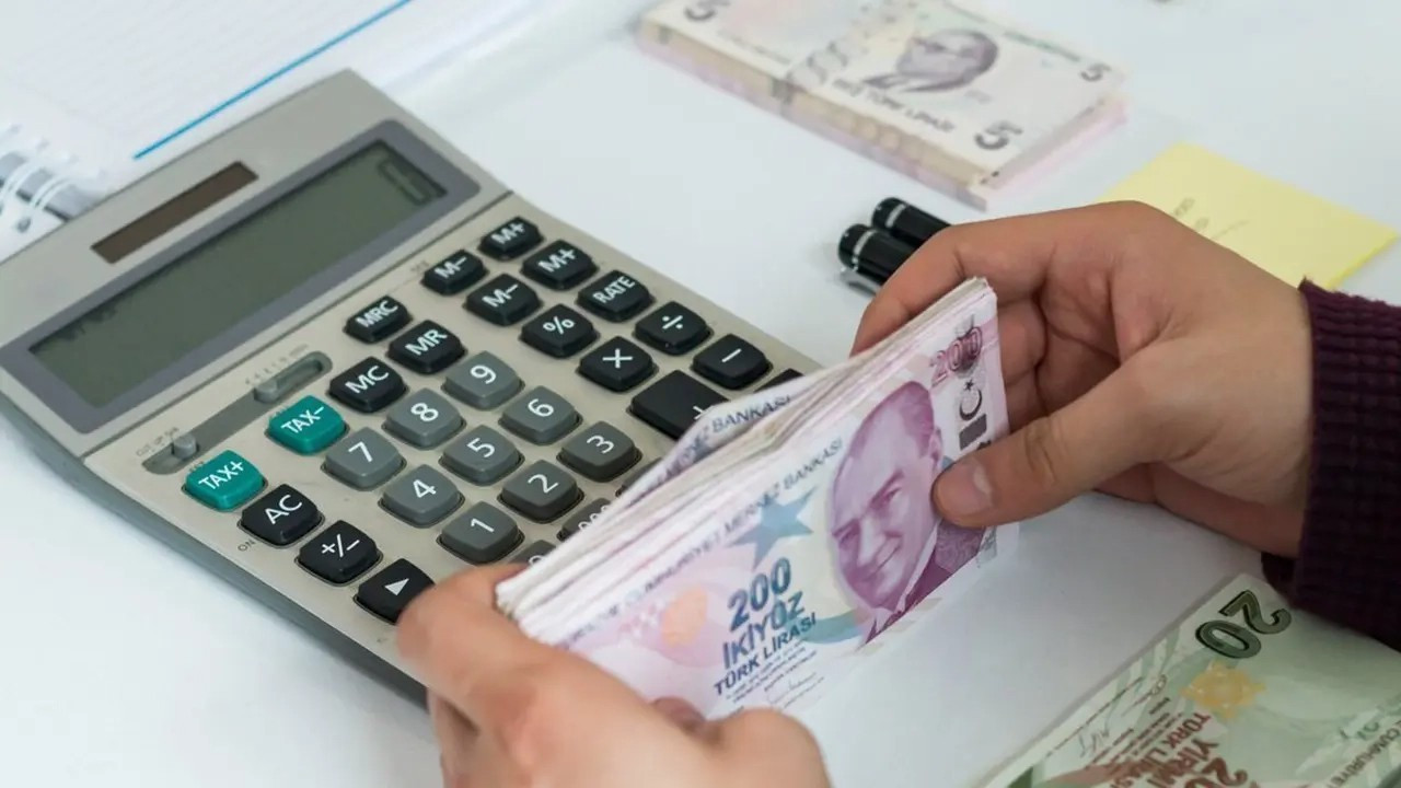 2025 Yılı Kurumlar Vergisi Rekortmenleri Belli Oldu: Ziraat Bankası Zirvede, BİM İlk 20'de Dikkat Çekti!