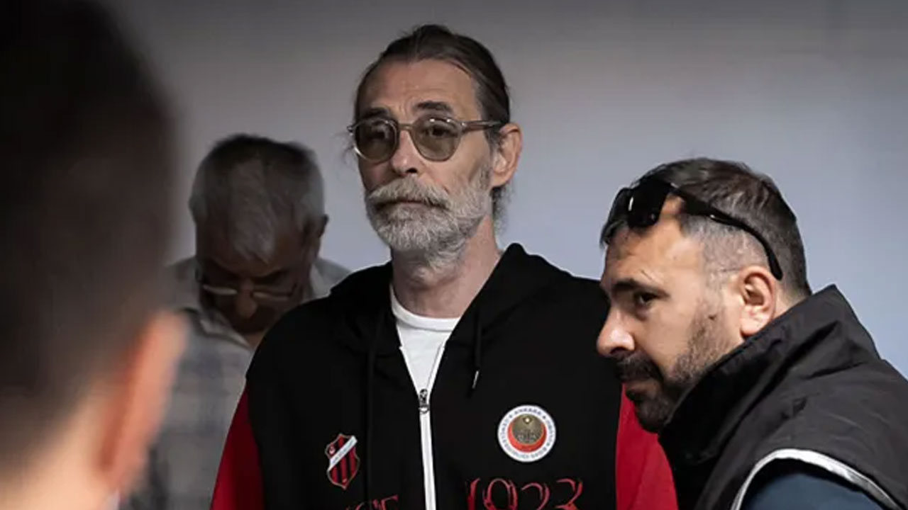 Erdal Beşikçioğlu görevinden uzaklaştırıldı!