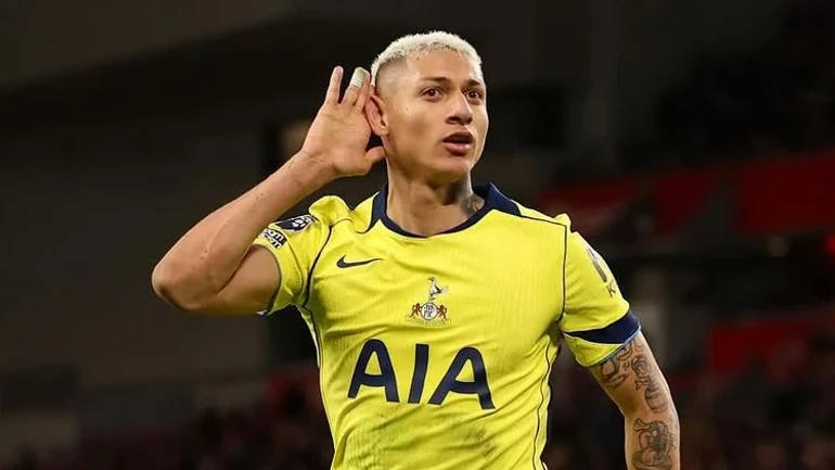 Richarlison bombası! 