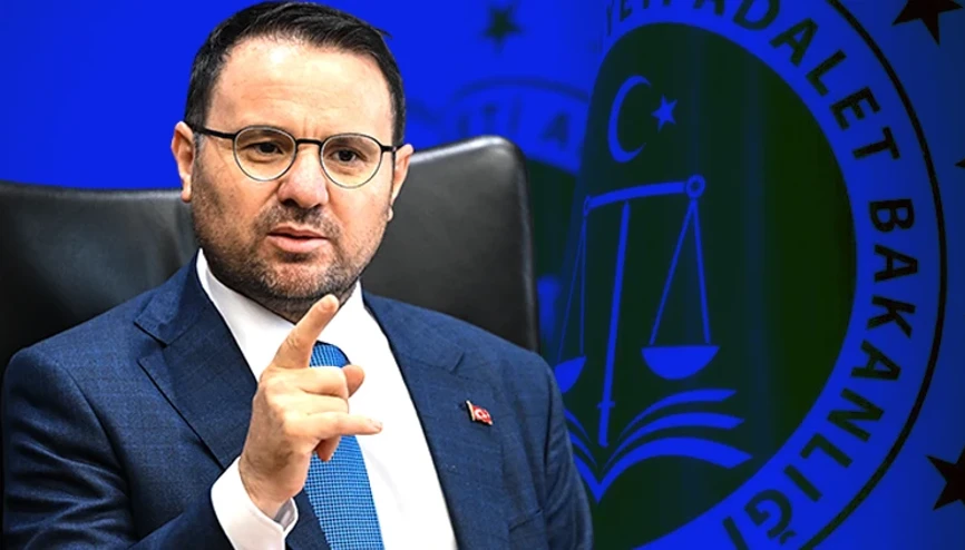 Akın Gürlek: Kimse korunmamakta, kimse kayırılmamaktadır