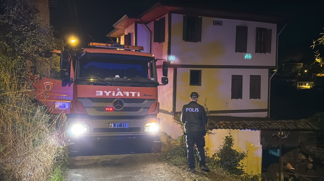 200 yıllık tarihi konakta yangın!