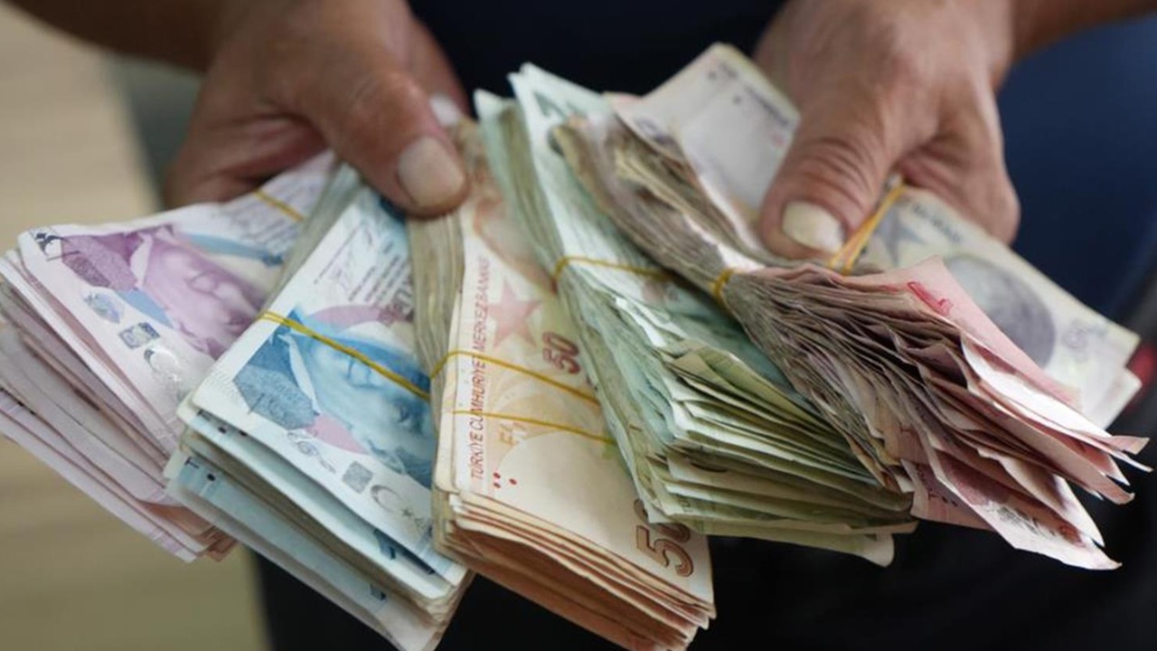 SGK Uzmanı Özgür Erdursun Açıkladı: Asgari Ücrette Yüzde 25 Senaryosu