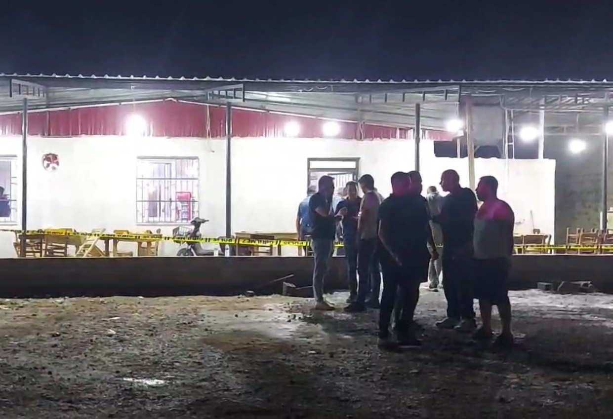 Mersin'de kahvehane tarandı! 1 ölü 4 yaralı