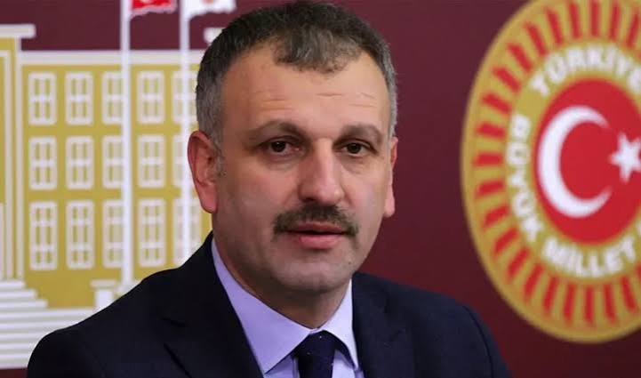 Oktay Saral görevden alındı! 