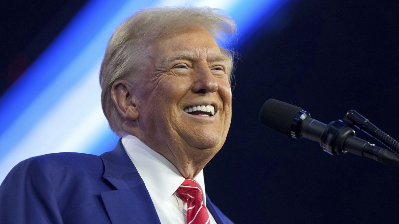 Trump'a piyasayı etkileme davası! Aylık 100 bin dolar talep ediyordu