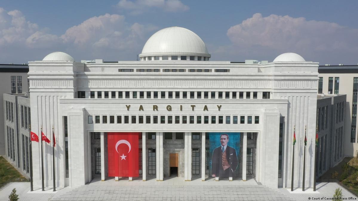 Yargıtay'dan kritik sosyal medya kararı! İzinsiz paylaşıma verilen ceza onandı