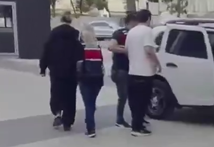 Vize vurgununa büyük baskın! 2 milyarın üzerinde hesap hareketi saptandı