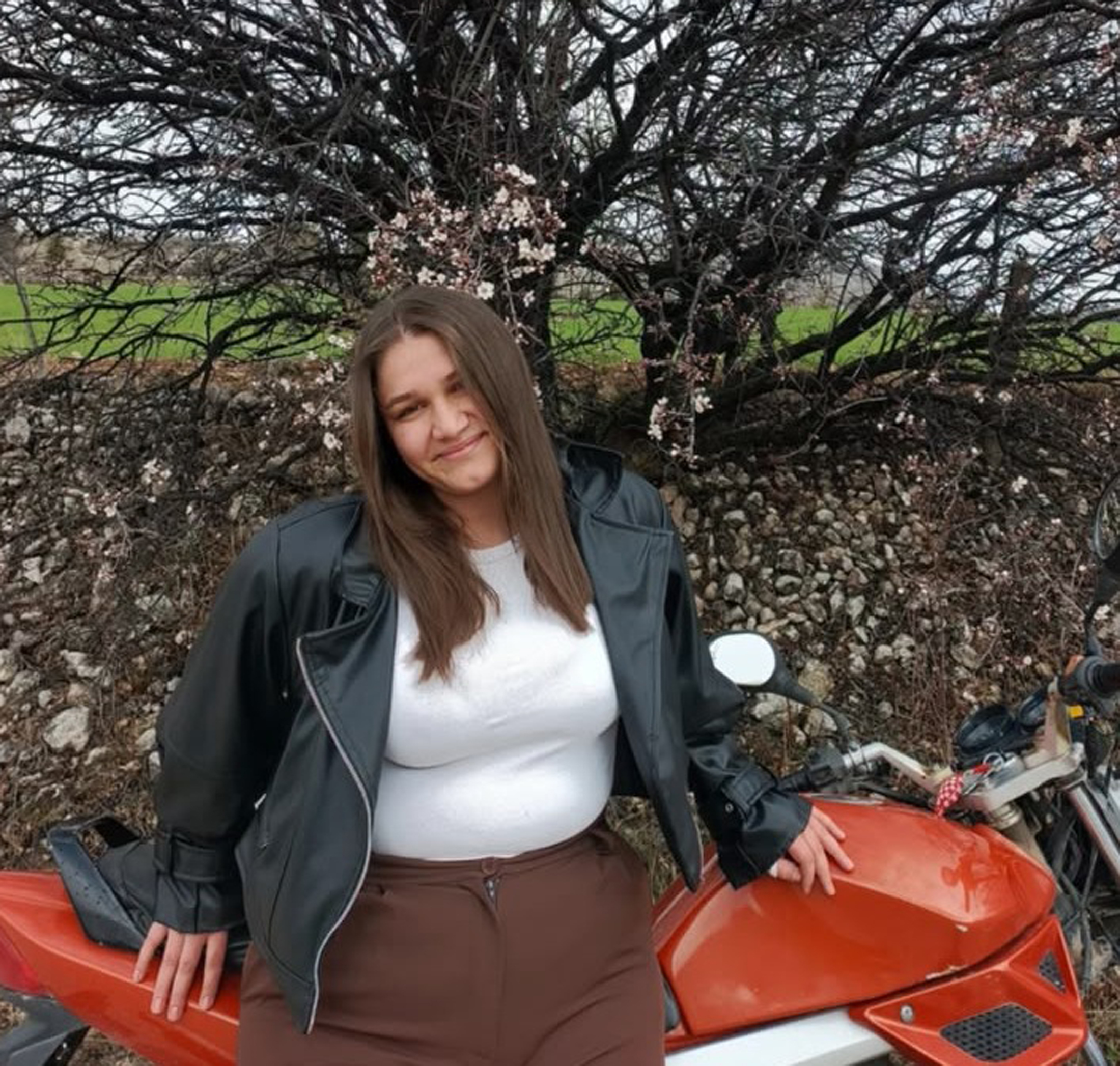 18 yaşındaki Nehir de motorsiklet kazası kurbanı!