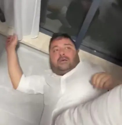 Taciz iddiasıyla dayak yiyen vekilden ilk açıklama! İki yönlü bir tuzak