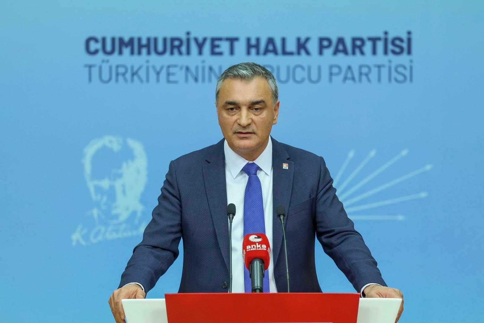 CHP'de görevden almalar devam ediyor!