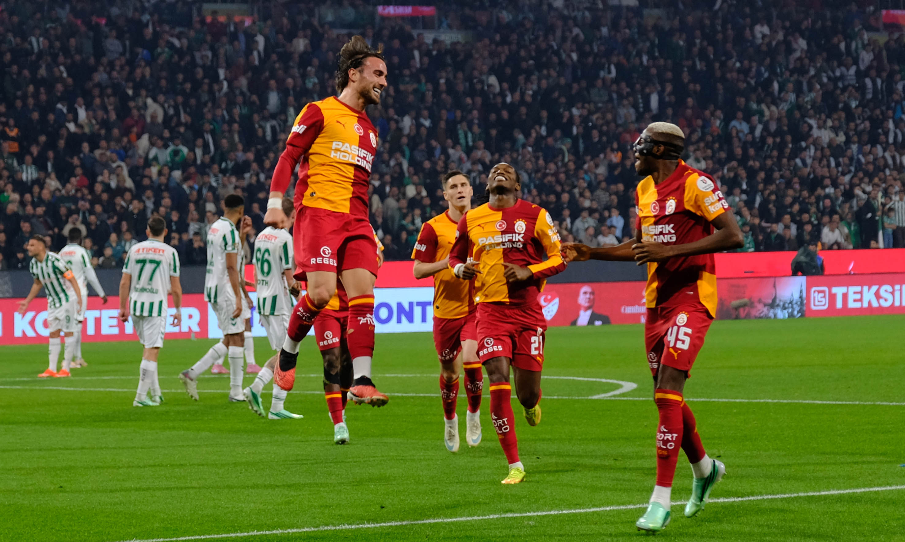 Galatasaray, Konyaspor'u 4 golle geçti! Deplasmanda farklı galibiyet
