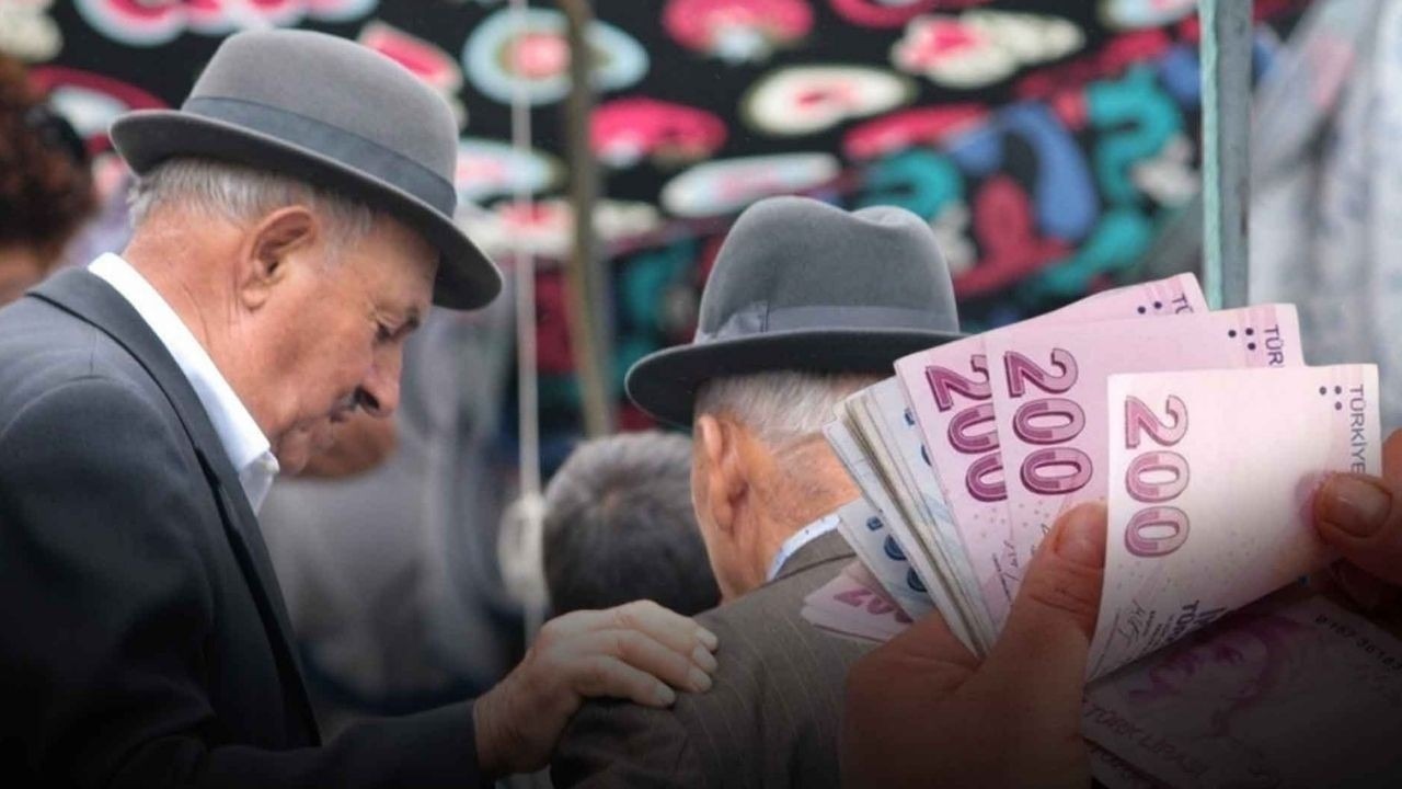 Milyonların Beklediği Maaş Farkı İçin Geri Sayım! 3 Bin 552 TL Hesaplara Ne Zaman Geçecek?