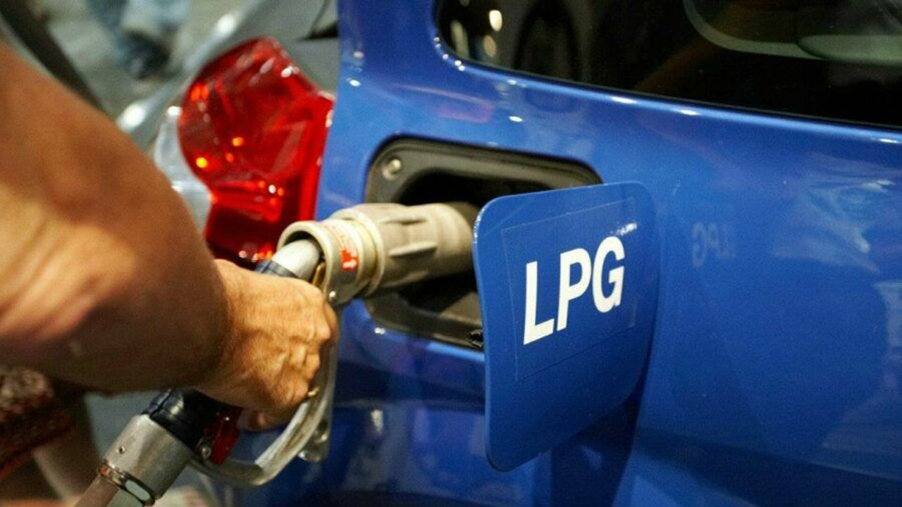 Akaryakıtta Yeni Zam: LPG'nin Litre Fiyatı Bu Gece Değişiyor