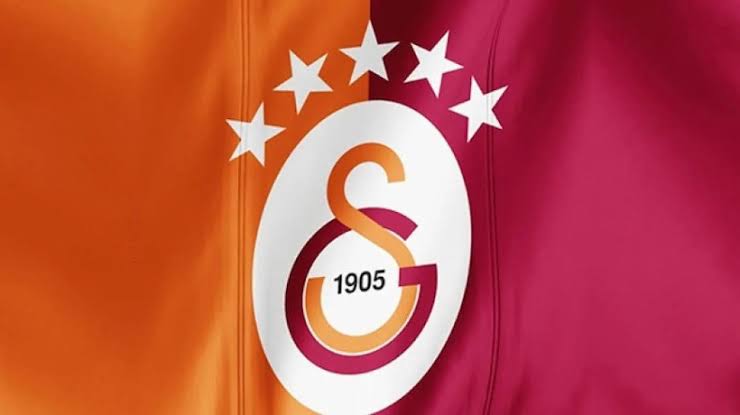 Galatasaray'dan bazı hesaplara suç duyurusu! Aralarında Ahmet Çakar ve Hulusi Belgü de var