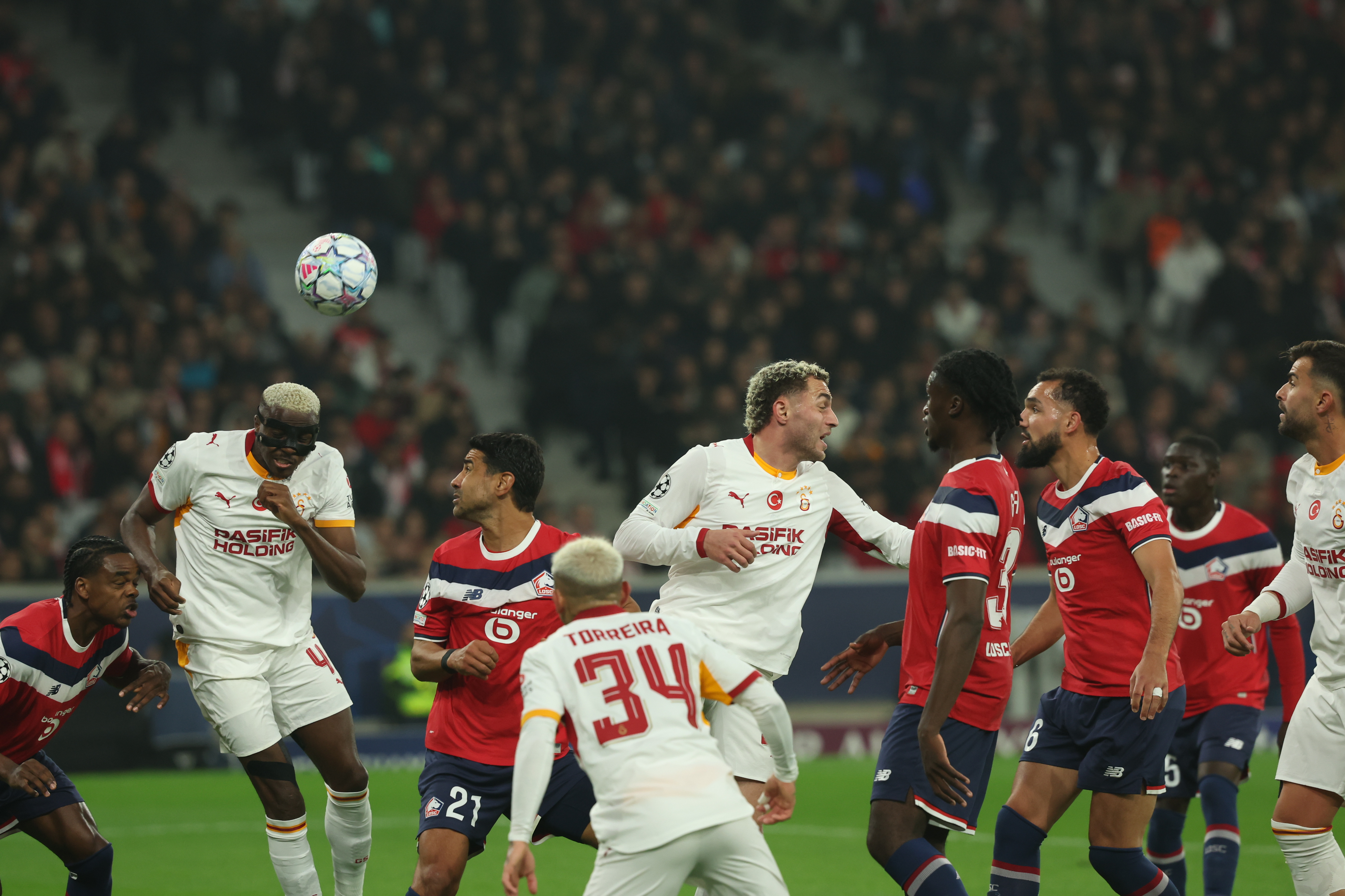 Galatasaray, Lille'i deplasmanda 4 golle devirdi!