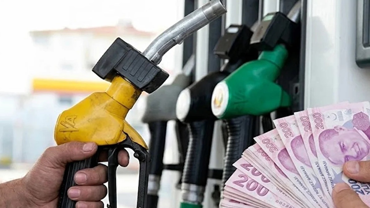 Rafinaj Krizi ve Eriyen Stoklar Nedeniyle Motorine Dev Zam Kapıda