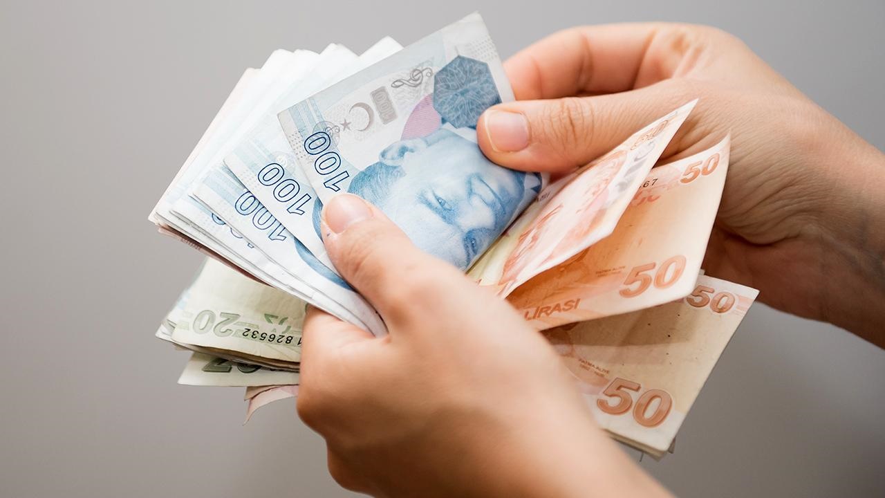 500 Bini Aşkın Memur ve Emekliye 3600 Ek Gösterge: Ocak 2027 Yeni Maaş ve İkramiye Tablosu