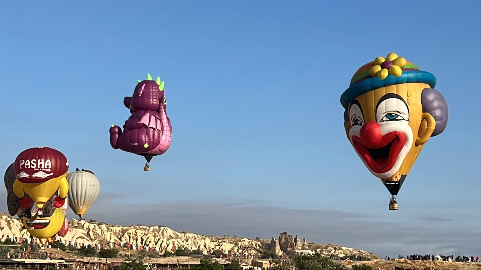 Figürlü balonlar gökyüzünde! 