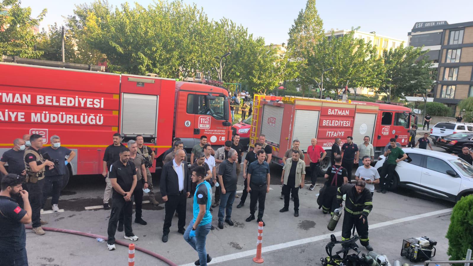 Spor salonunda yangın! 2 ölü 10 yaralı