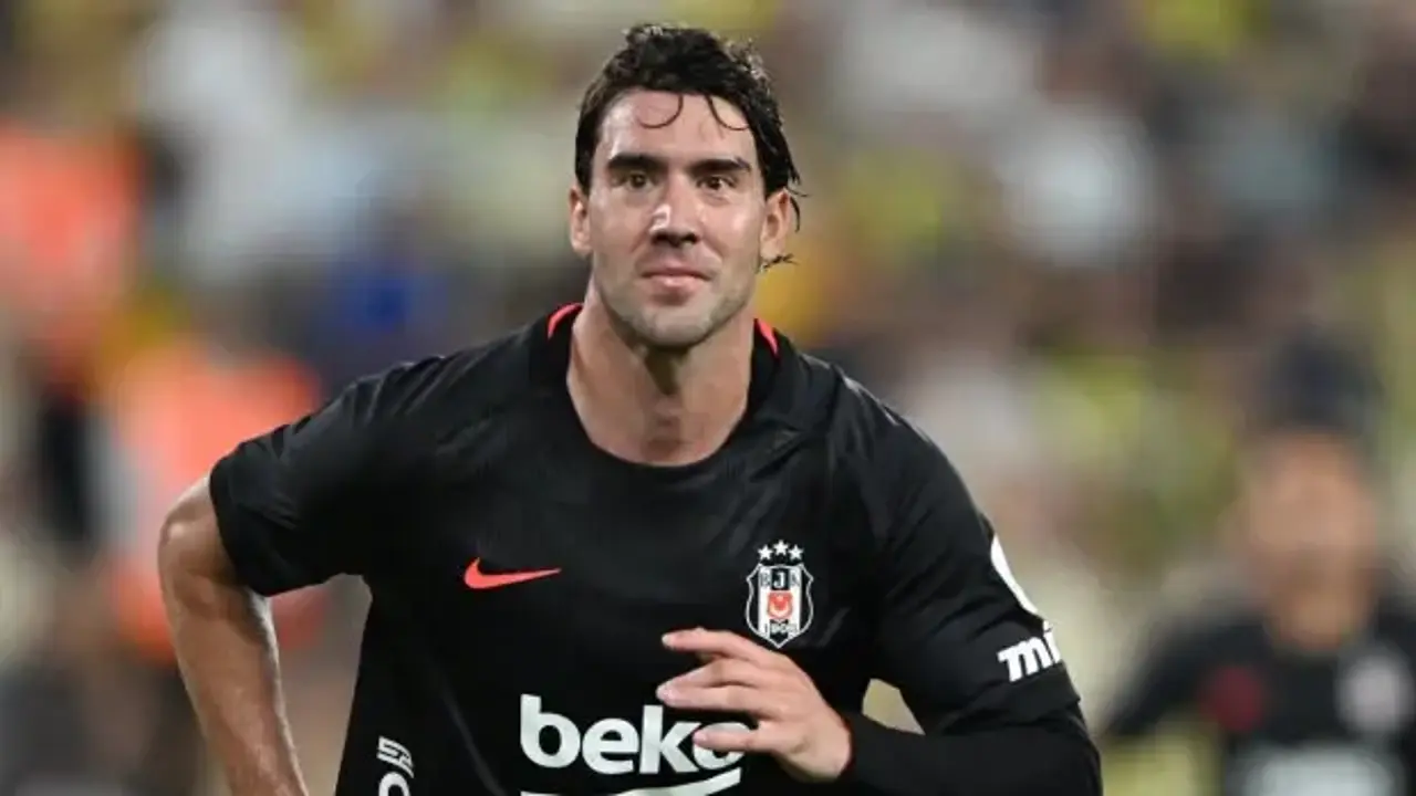 Juventus cephesinden çarpıcı Dusan Vlahovic açıklamaları! 
