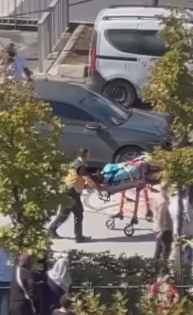 İstanbul'da silahlı kavga! 2 kişi yaralandı