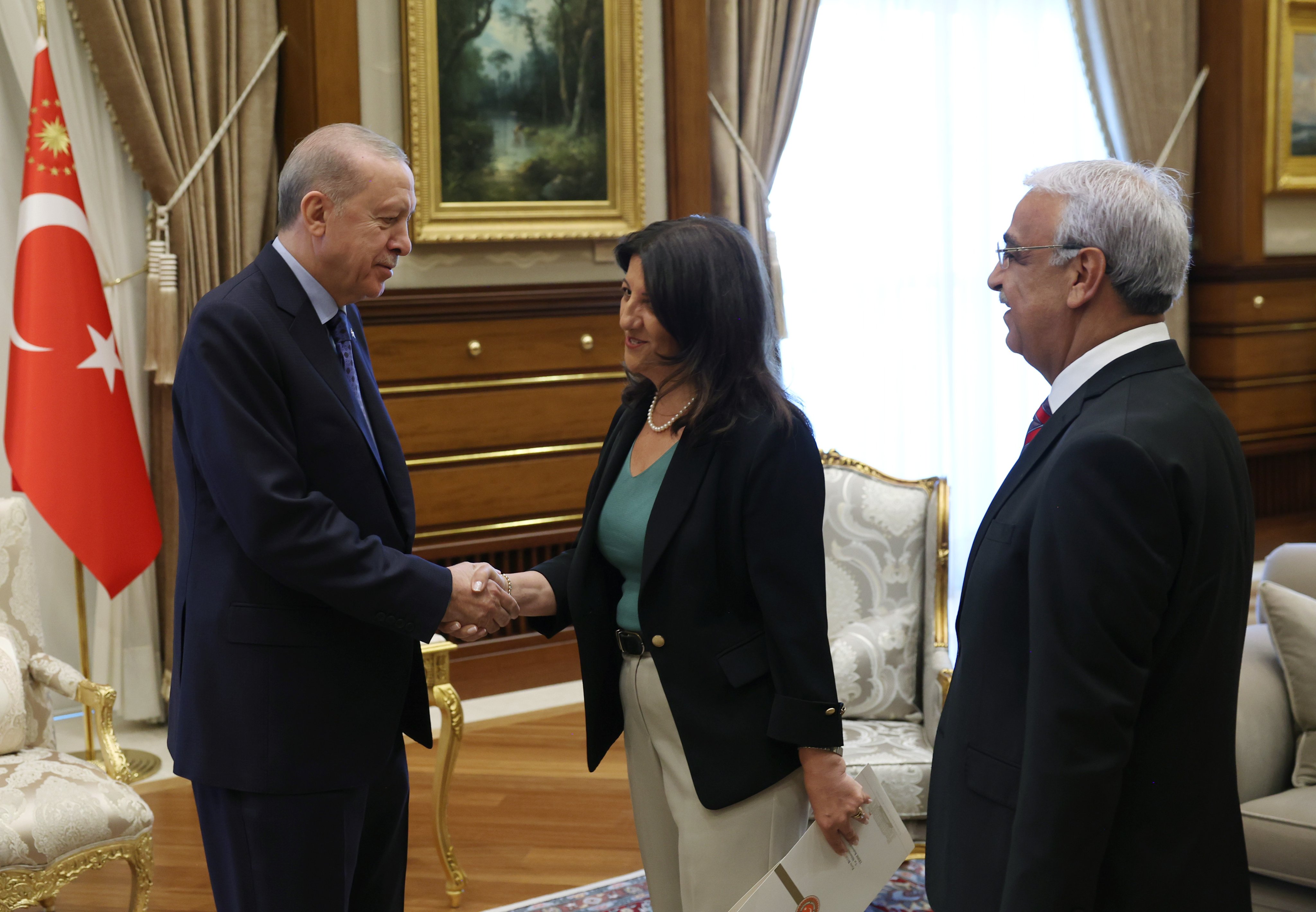 Cumhurbaşkanı Erdoğan, DEM Parti İmralı Heyeti'ni kabul etti