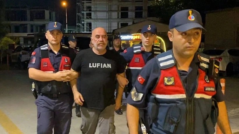 Mahkemeden Ezel Akay kararı! 