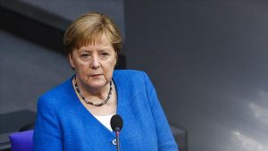 Merkel’in kuaför masrafı muhalefetin hedefi oldu!