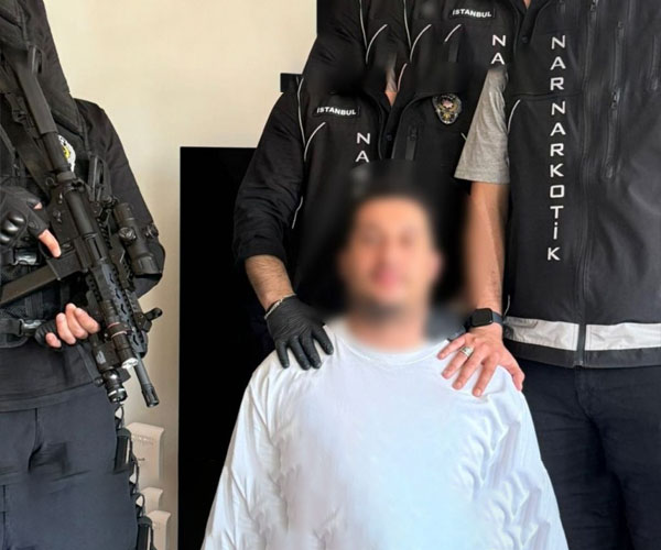 “Difüzyon Mesajı” ile aranıyordu, İstanbul’da yakalandı