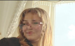 Annesini uykuda bıçaklayarak öldüren 16 yaşındaki kızı tutuklandı!