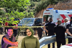 Park halindeki araçta iki gencin sır ölümü!