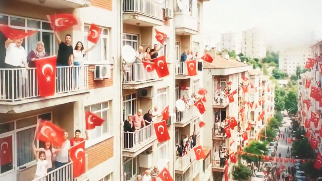 AK Parti’den ‘Bizim Çocuklar’a şarkı!