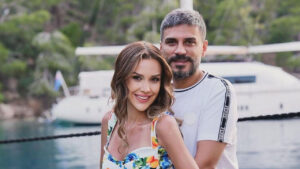 Dilan Polat’tan haber var!