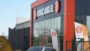 Diyarbakır’da Otokoç bayisine silahlı saldırı!