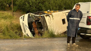 Isparta’da tur otobüsü devrildi: 4 ölü, 5’i ağır 26 yaralı