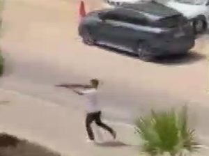 Adliye önü Teksas’a döndü!